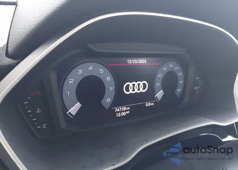 2020 Audi Q3 Premium 45 Tfsi Quattro Tiptronic z USA, uszkodzony, nr VIN WA1AECF36L1111489